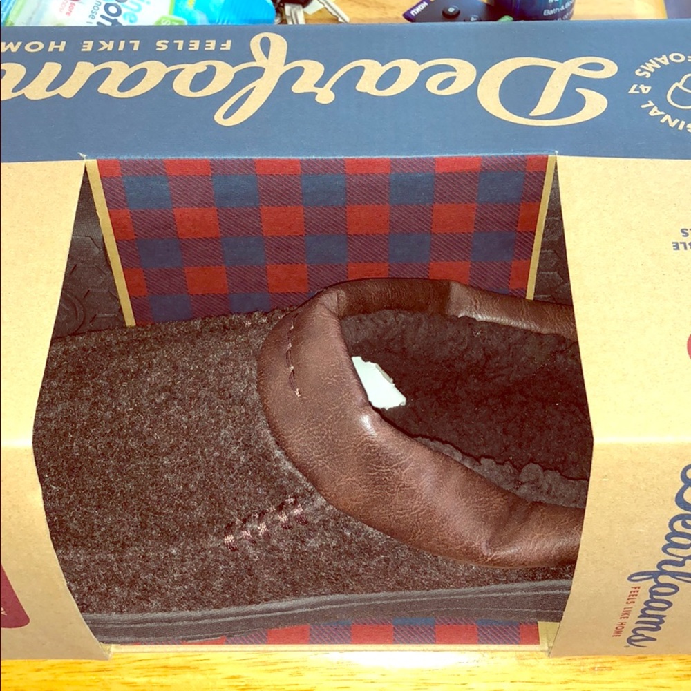 NWT Dearfoams Men’s Hard Sole Slippers
